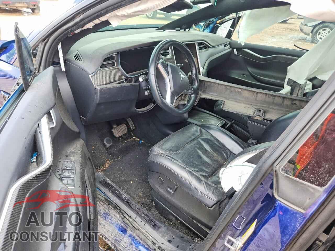 TESLA MODEL X 2017 - 5YJXCDE2XHF046715