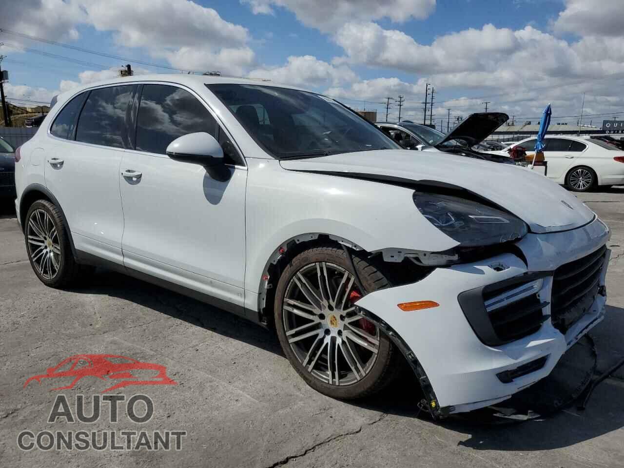 PORSCHE CAYENNE 2015 - WP1AC2A29FLA80542