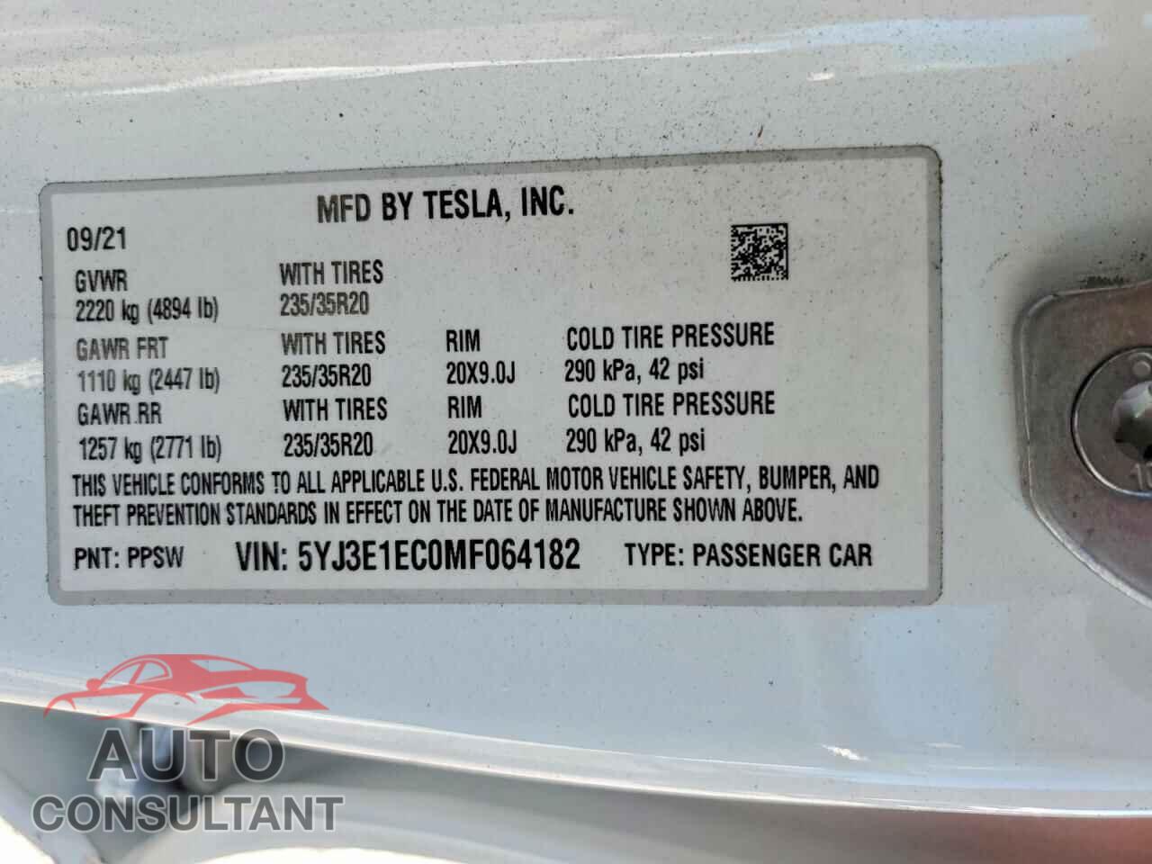 TESLA MODEL 3 2021 - 5YJ3E1EC0MF064182