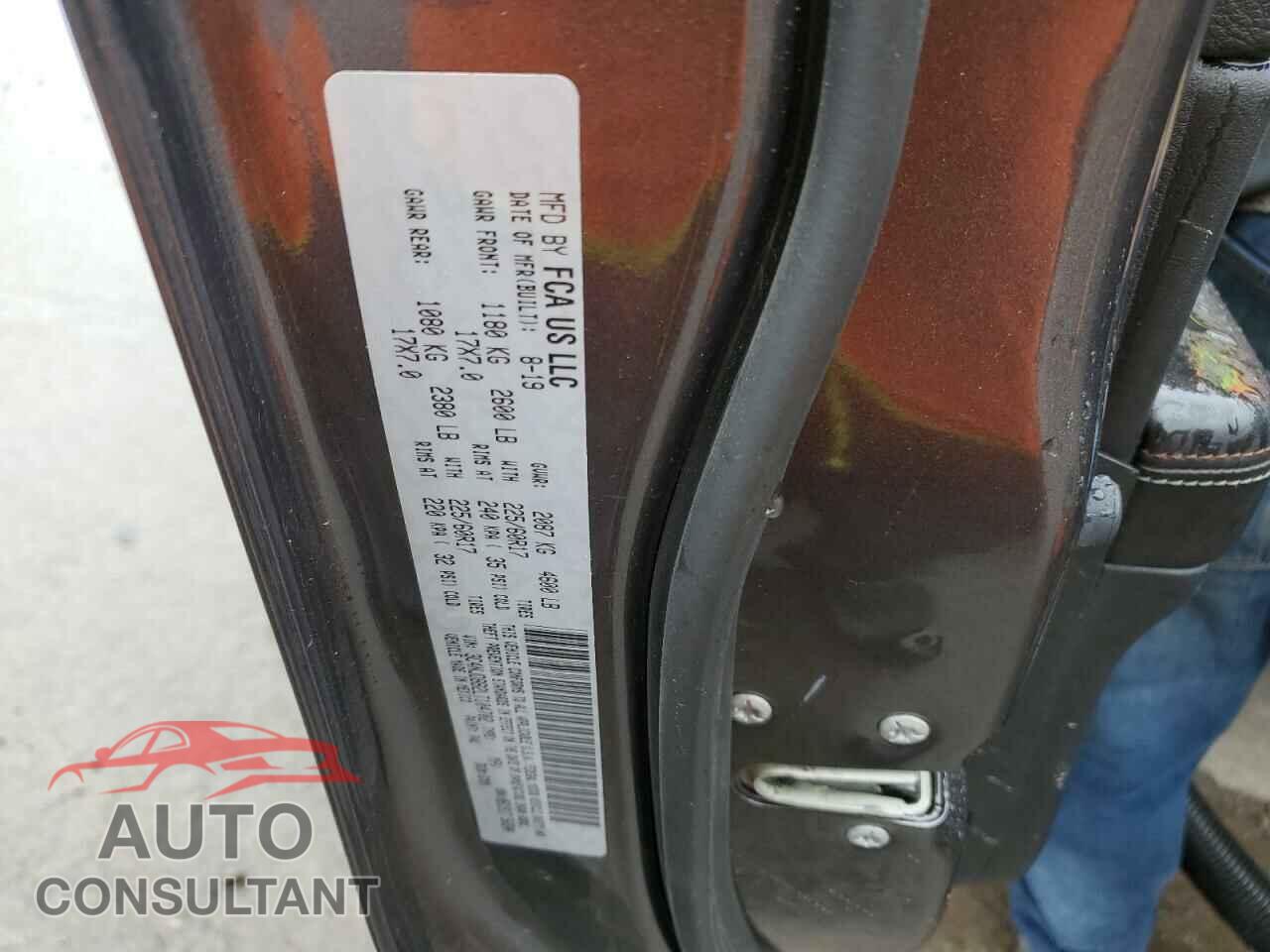 JEEP COMPASS 2020 - 3C4NJDBB2LT104702