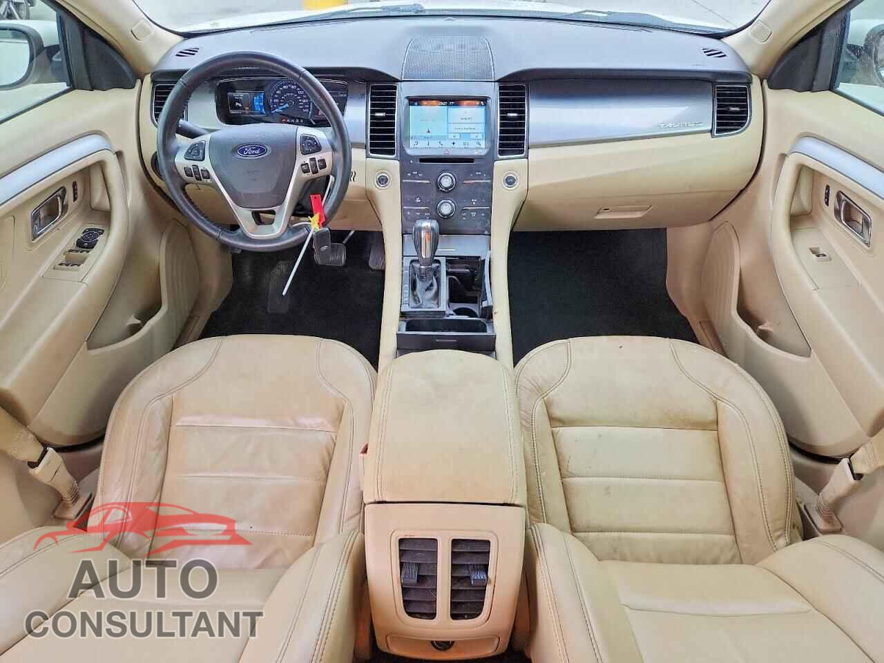 FORD TAURUS 2017 - 1FAHP2E85HG133306