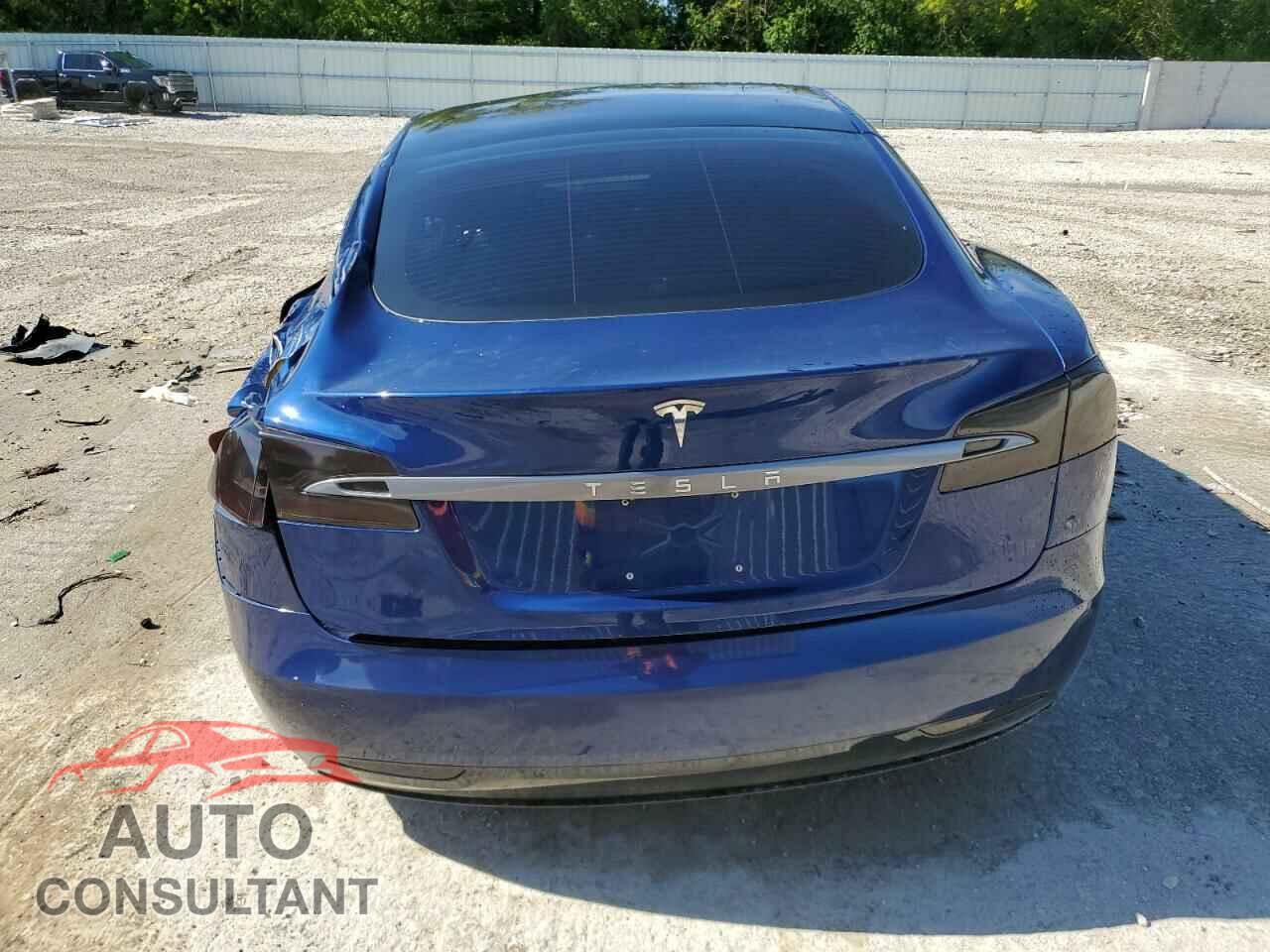 TESLA MODEL S 2020 - 5YJSA1E2XLF364115