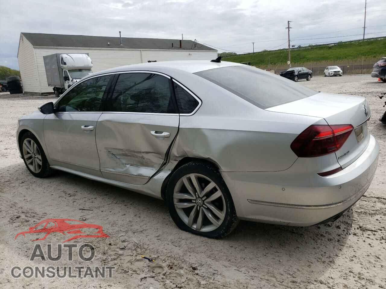 VOLKSWAGEN PASSAT 2017 - 1VWCT7A36HC031914