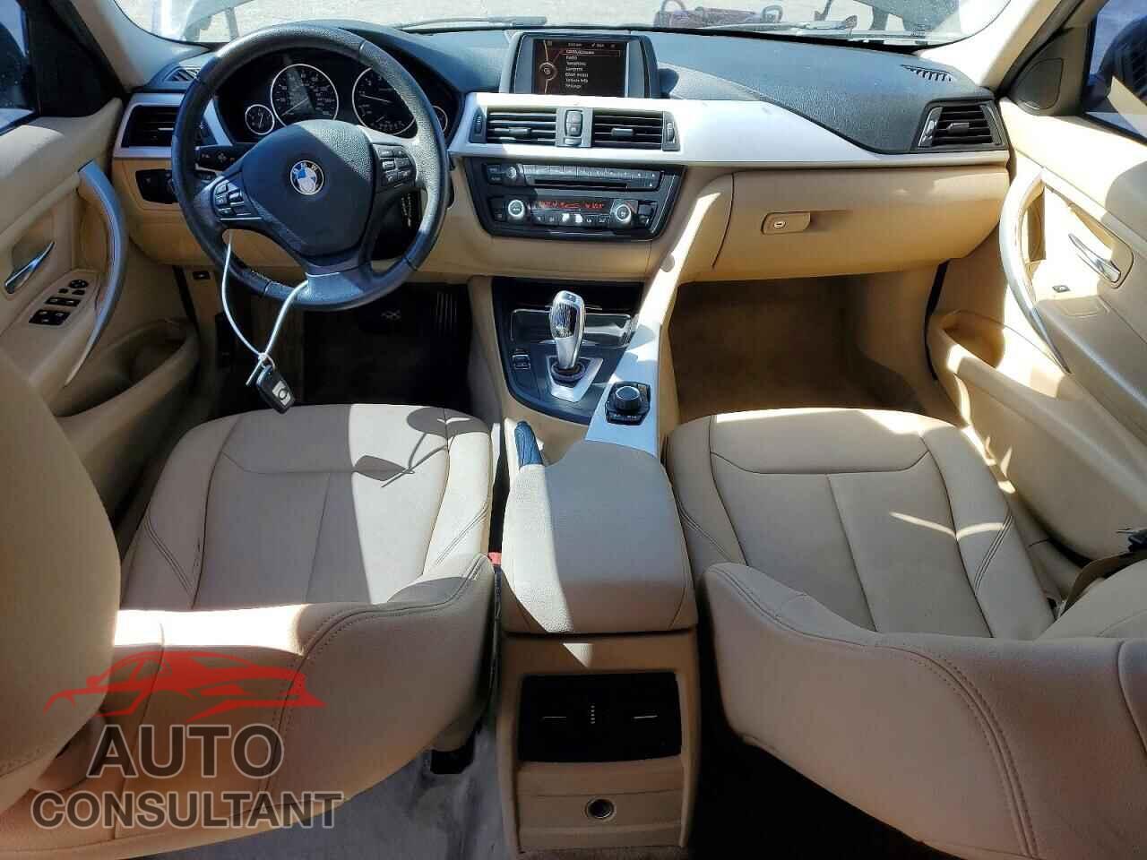 BMW 3 SERIES 2013 - WBA3A5C52DF602784