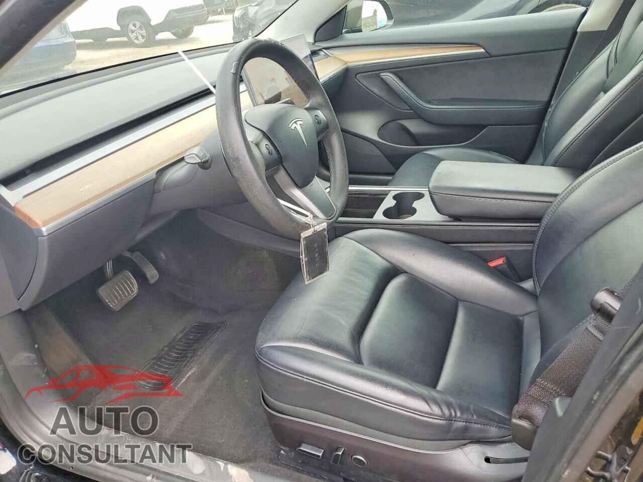 TESLA MODEL 3 2023 - 5YJ3E1EA2PF456731