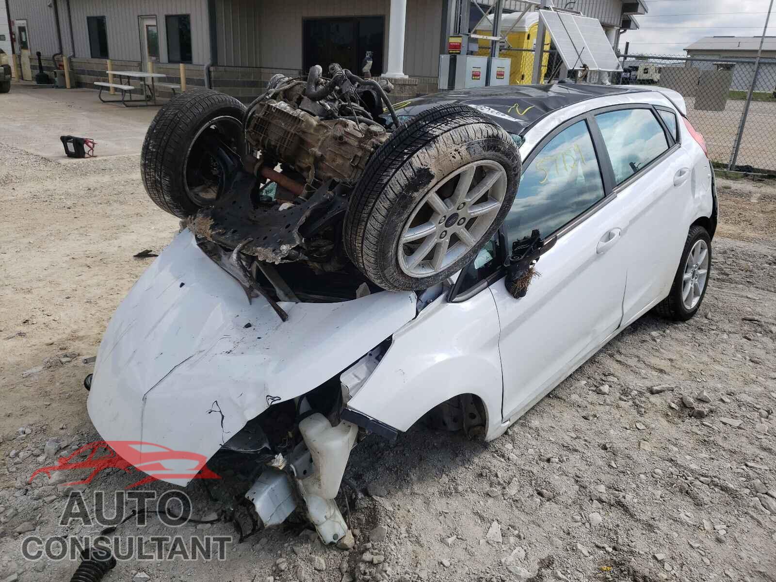 FORD FIESTA 2017 - 3FADP4EJ1HM136349