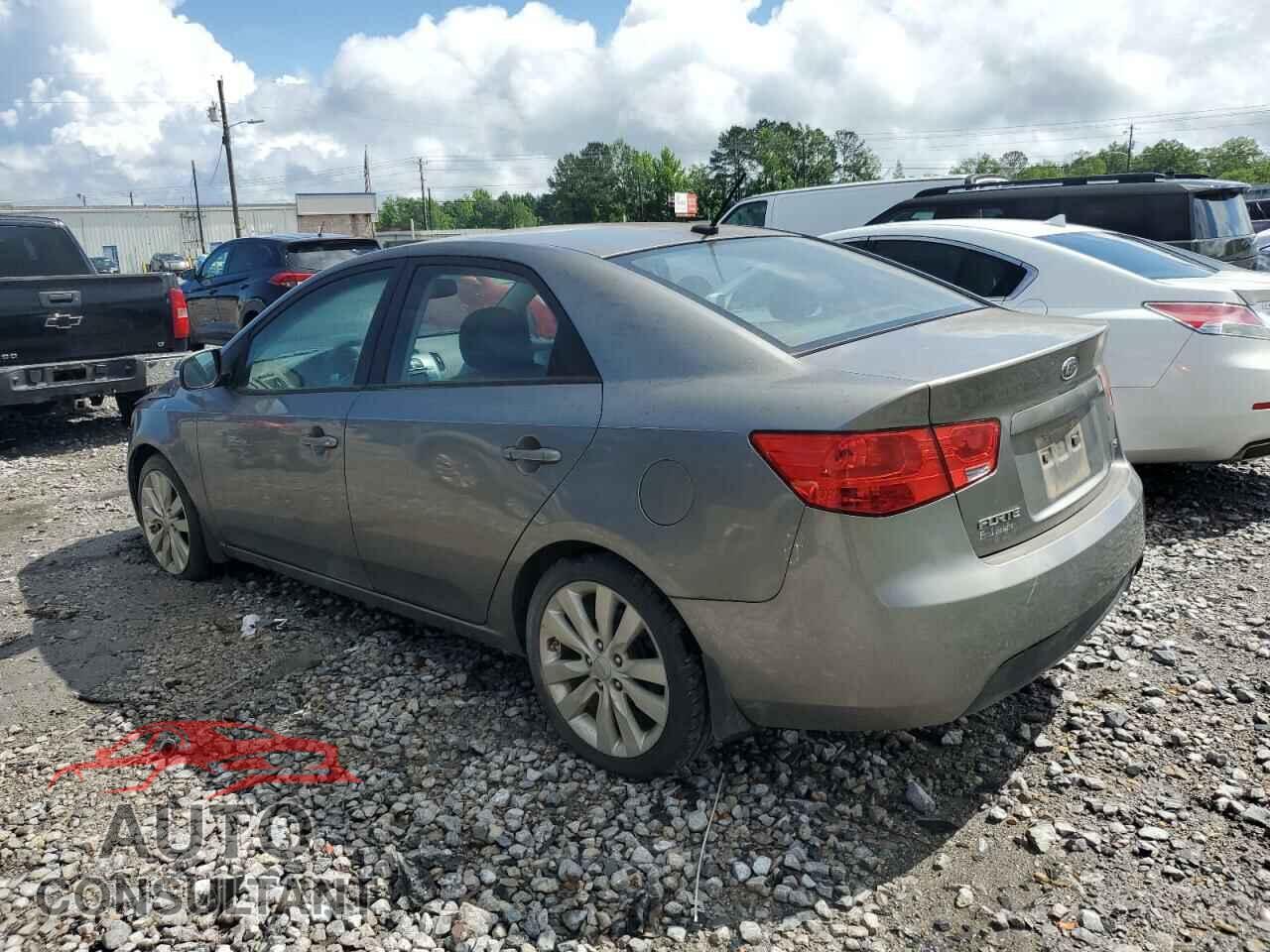 KIA FORTE 2010 - KNAFW4A31A5242306