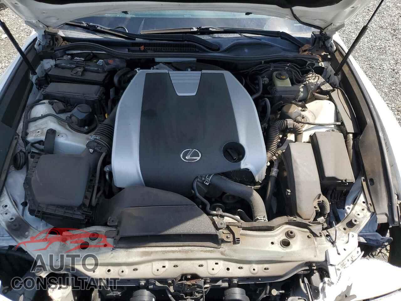 LEXUS RX350 2015 - JTHHE5BC4F5008623