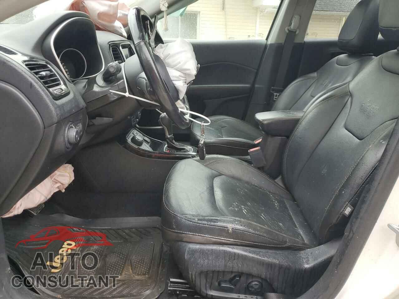JEEP COMPASS 2020 - 3C4NJDCB4LT146867