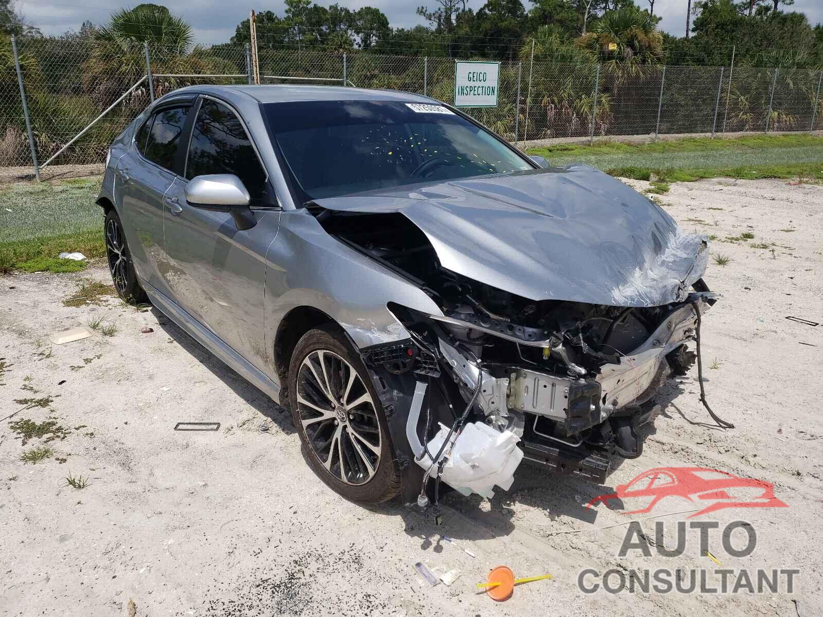 TOYOTA CAMRY 2019 - 4T1B11HK1KU691239