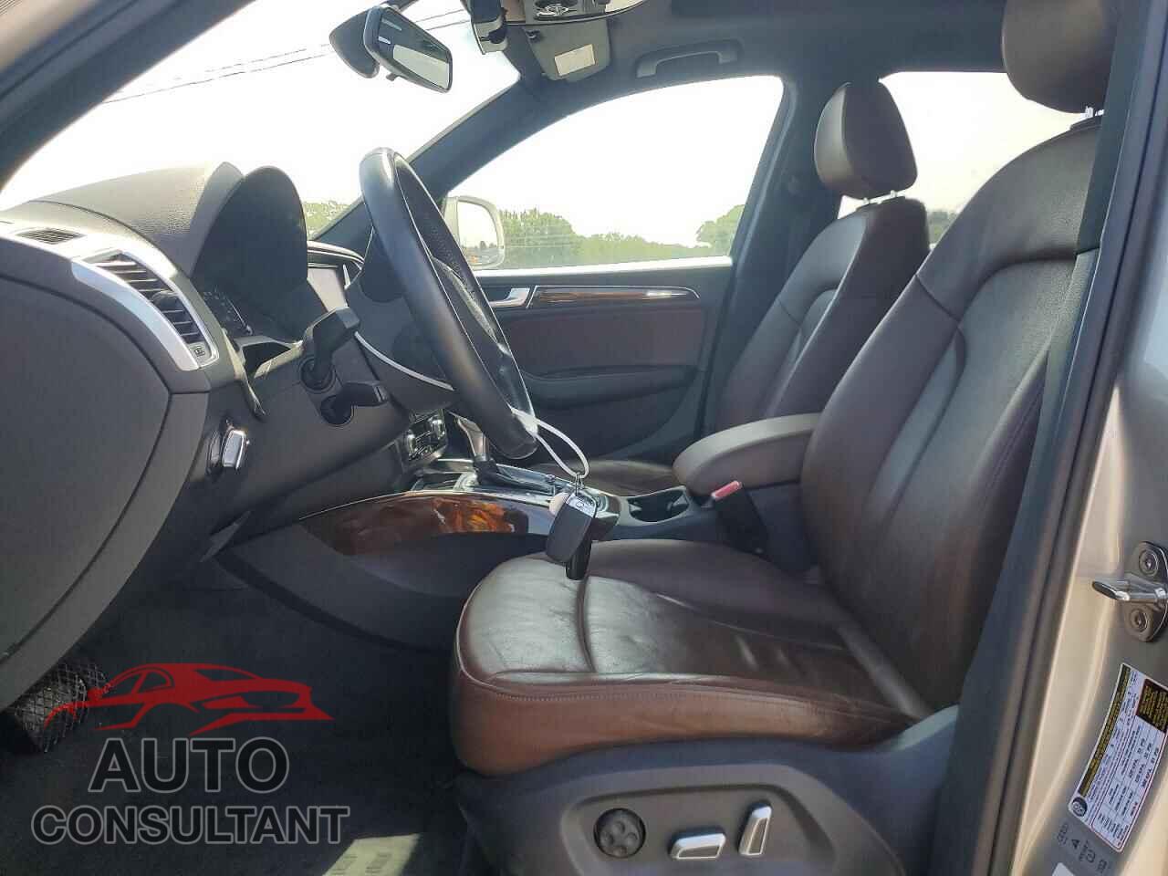 AUDI Q5 2017 - WA1C2AFP0HA043433