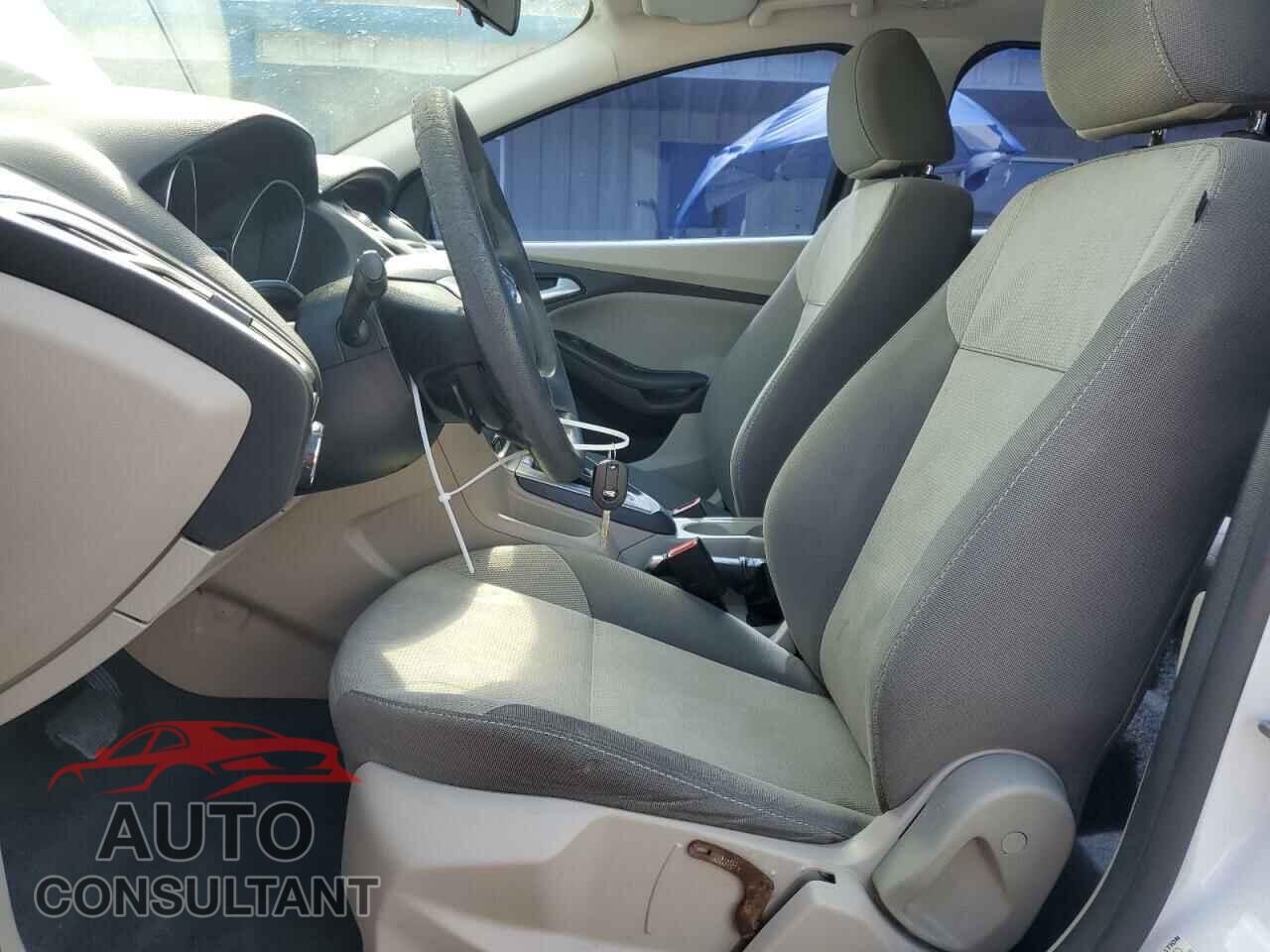 FORD FOCUS 2014 - 1FADP3F28EL150344