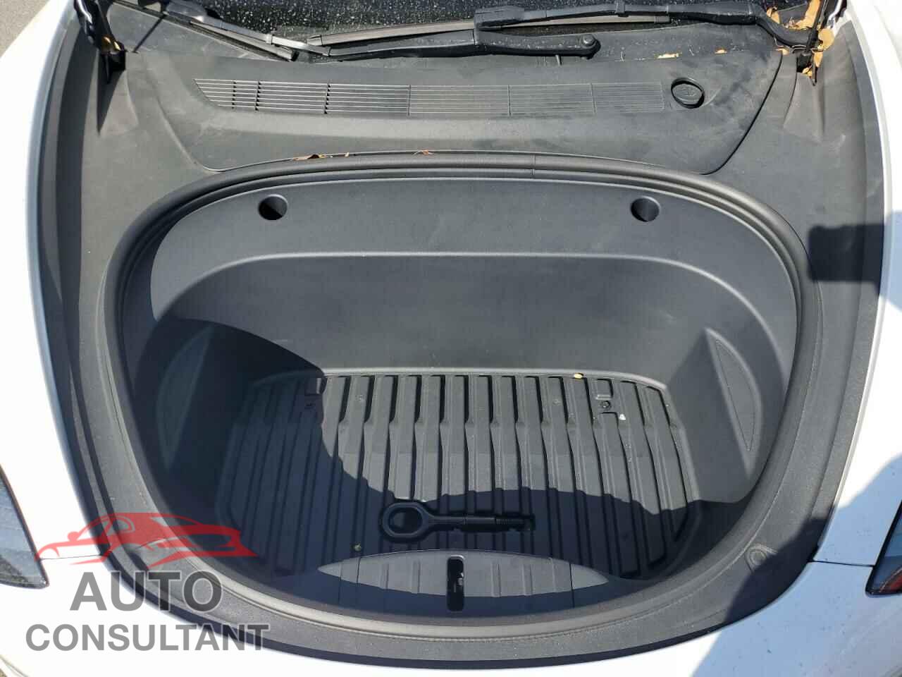 TESLA MODEL 3 2023 - 5YJ3E1EA0PF490179