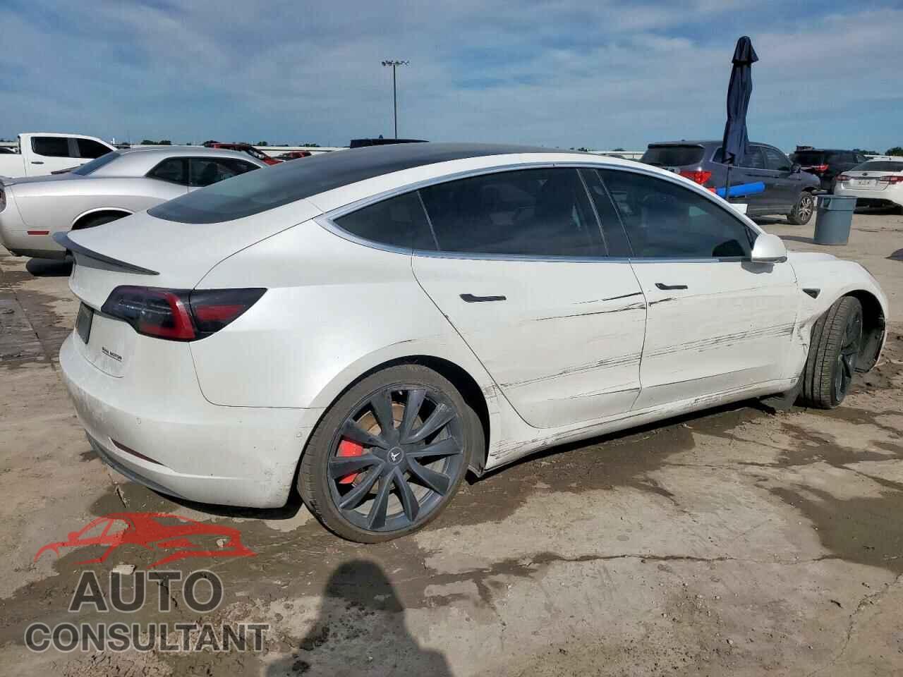 TESLA MODEL 3 2020 - 5YJ3E1EC6LF714177