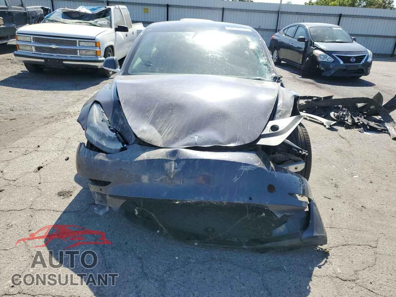 TESLA MODEL 3 2019 - 5YJ3E1EA0KF317190