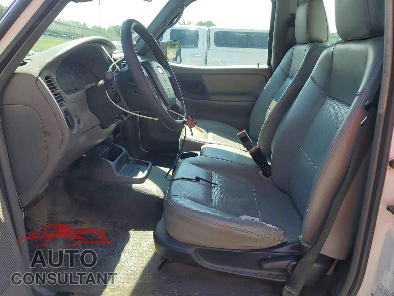FORD RANGER 2011 - 1FTKR1AD8BPA66781
