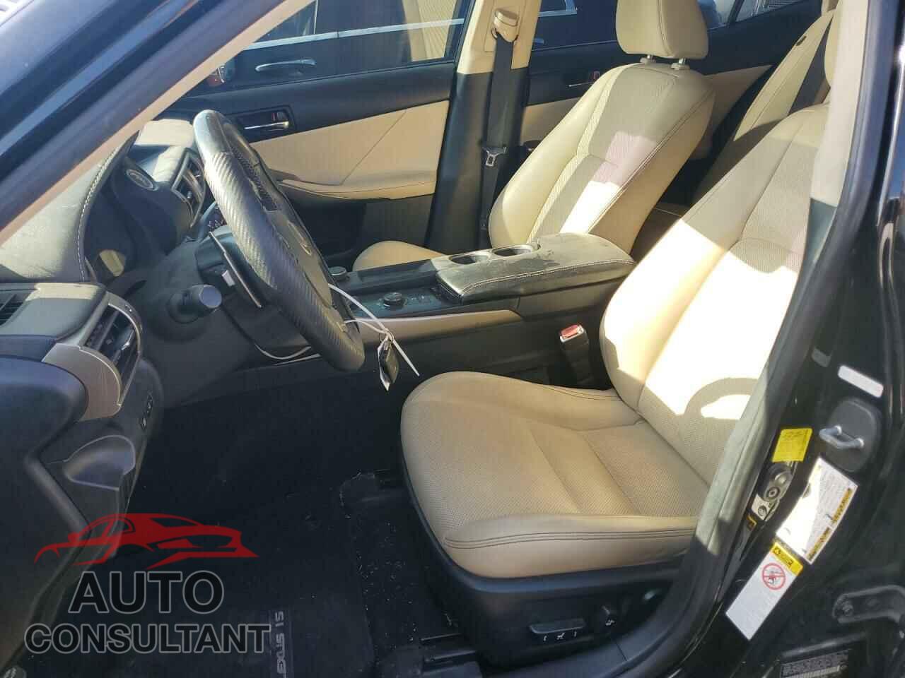 LEXUS IS 2014 - JTHBF1D28E5018635