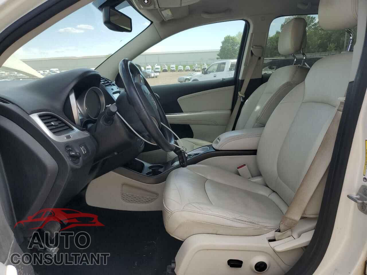 DODGE JOURNEY 2013 - 3C4PDCDG3DT700552
