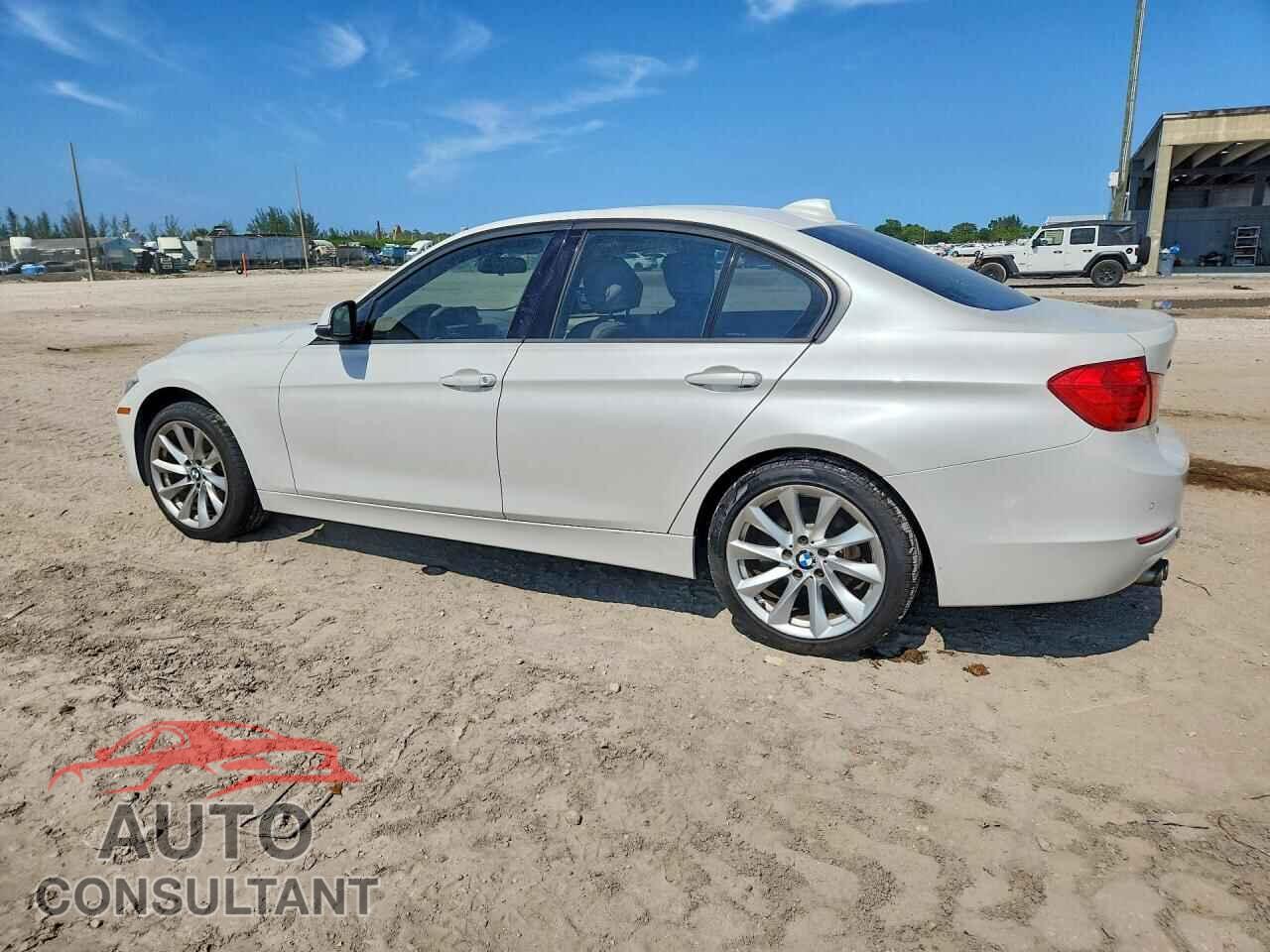 BMW 3 SERIES 2013 - WBA3B5C53DF591310