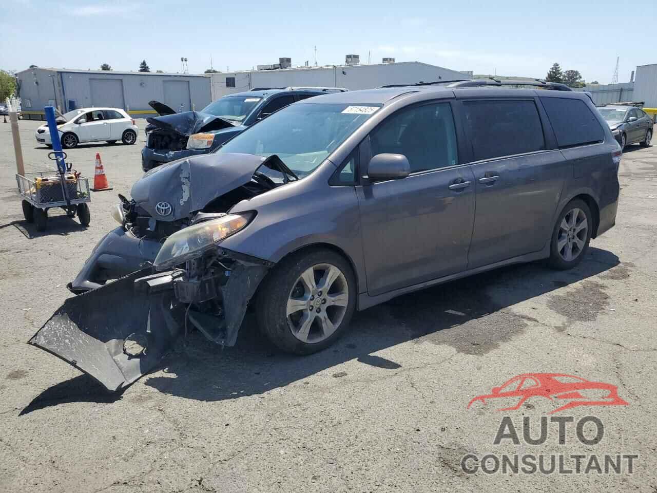 TOYOTA SIENNA 2012 - 5TDXK3DC5CS263567
