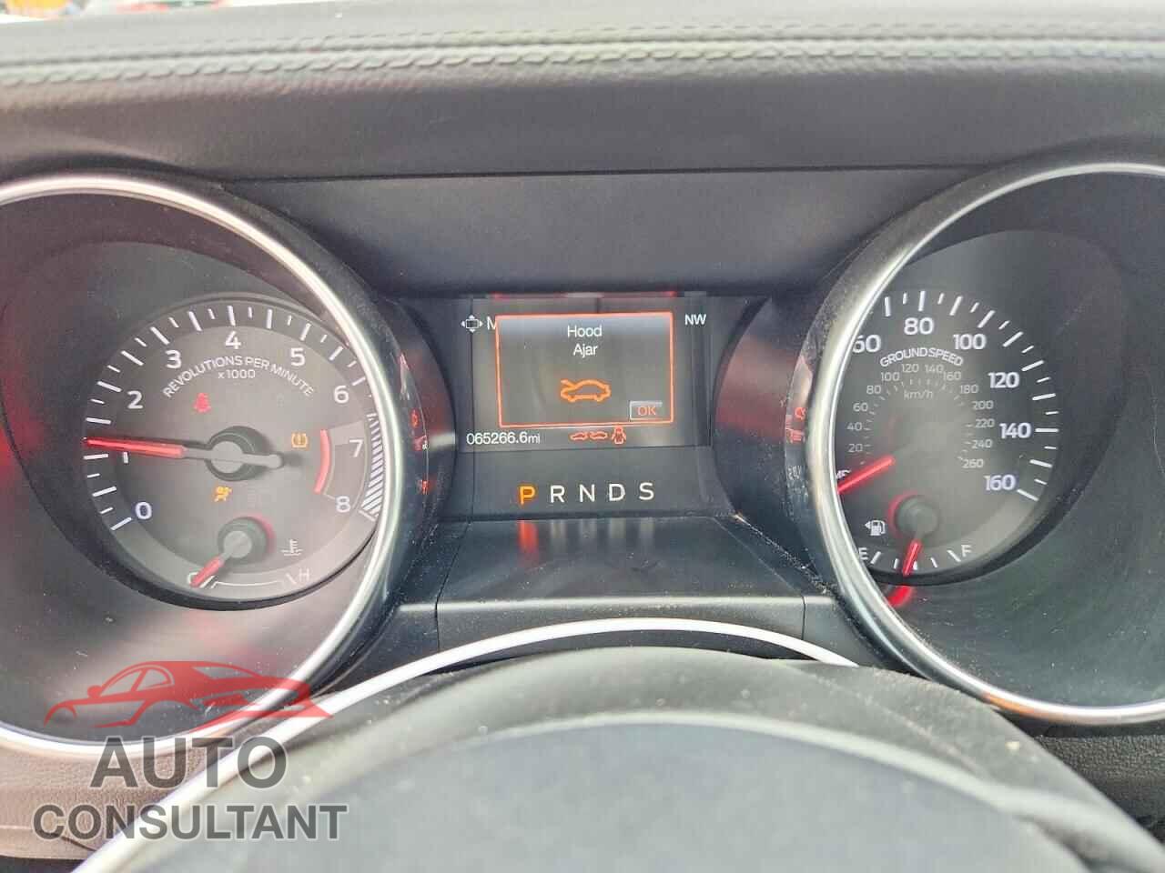 FORD MUSTANG 2018 - 1FA6P8TH4J5162696