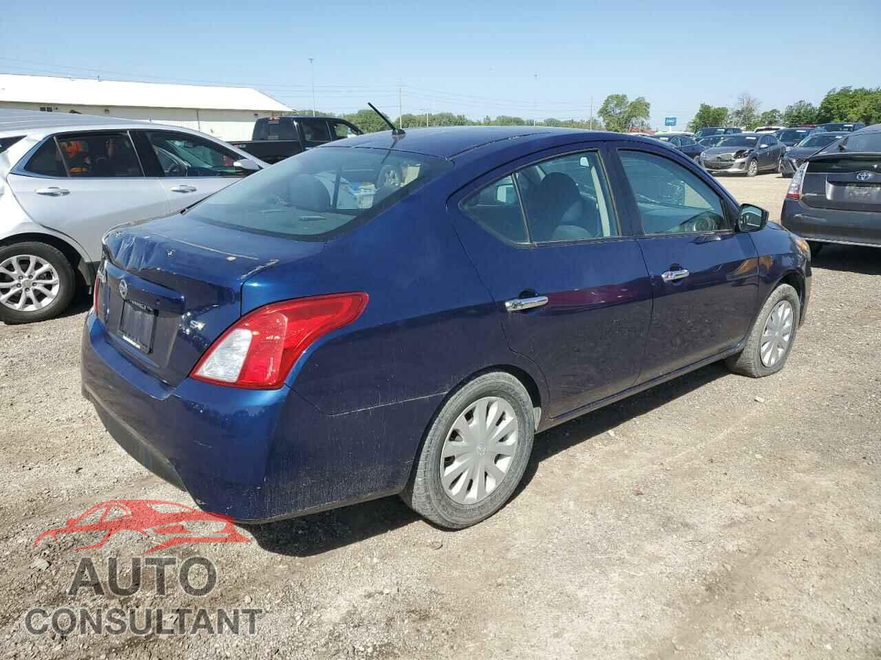 NISSAN VERSA 2018 - 3N1CN7AP1JL806830