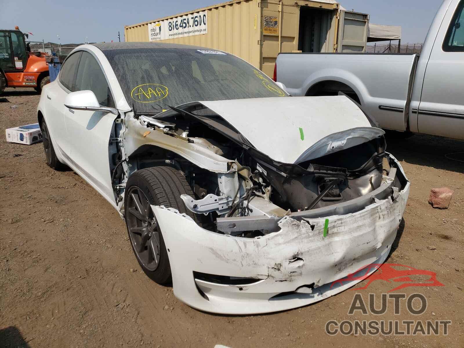 TESLA MODEL 3 2019 - 5YJ3E1EB3KF511060