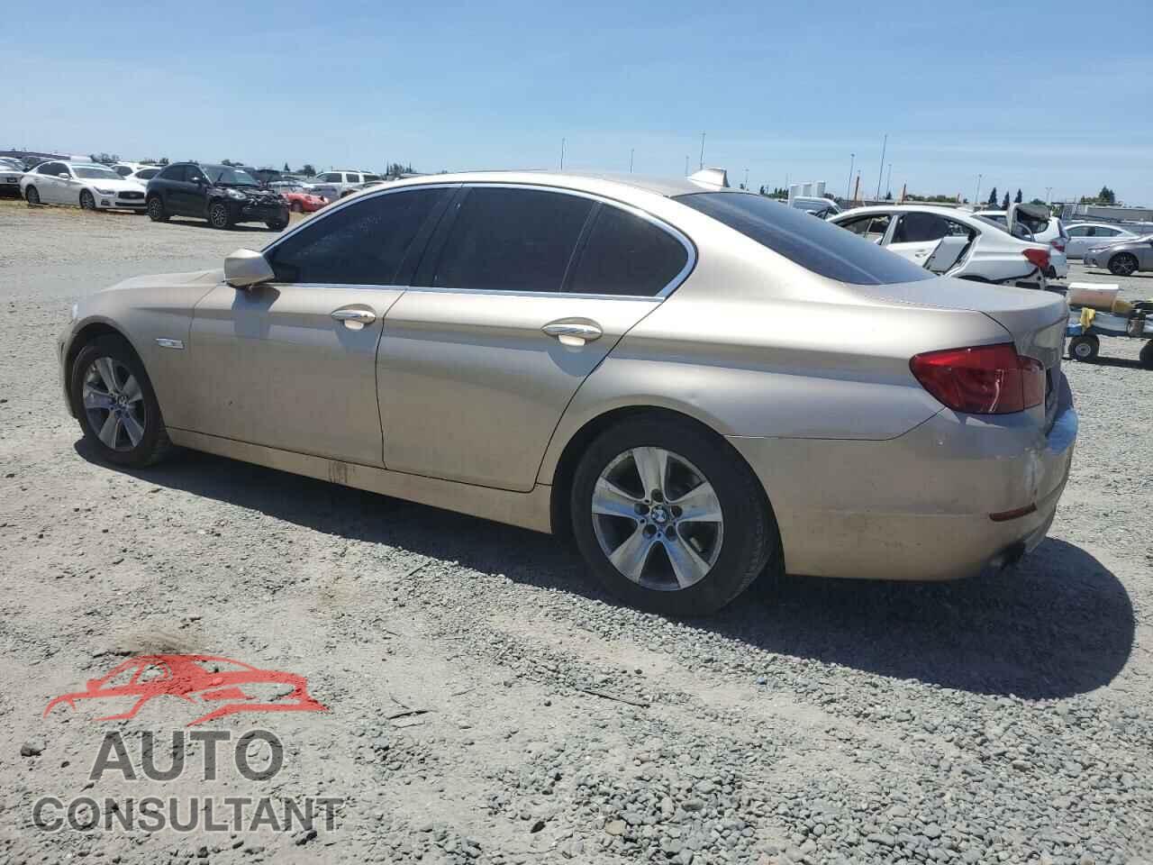 BMW 5 SERIES 2012 - WBAXG5C59CDW85348