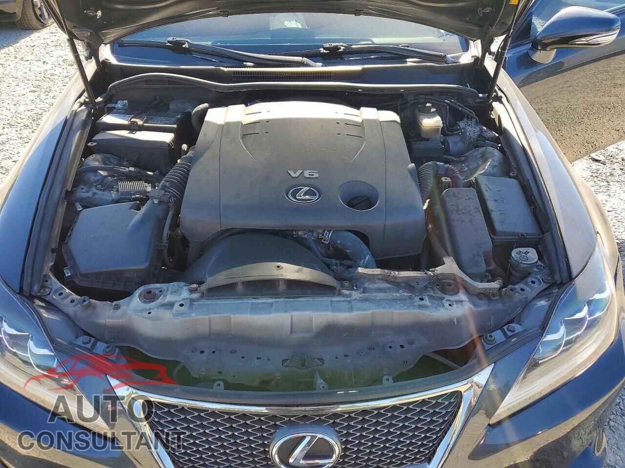 LEXUS IS 2011 - JTHBF5C21B5144419