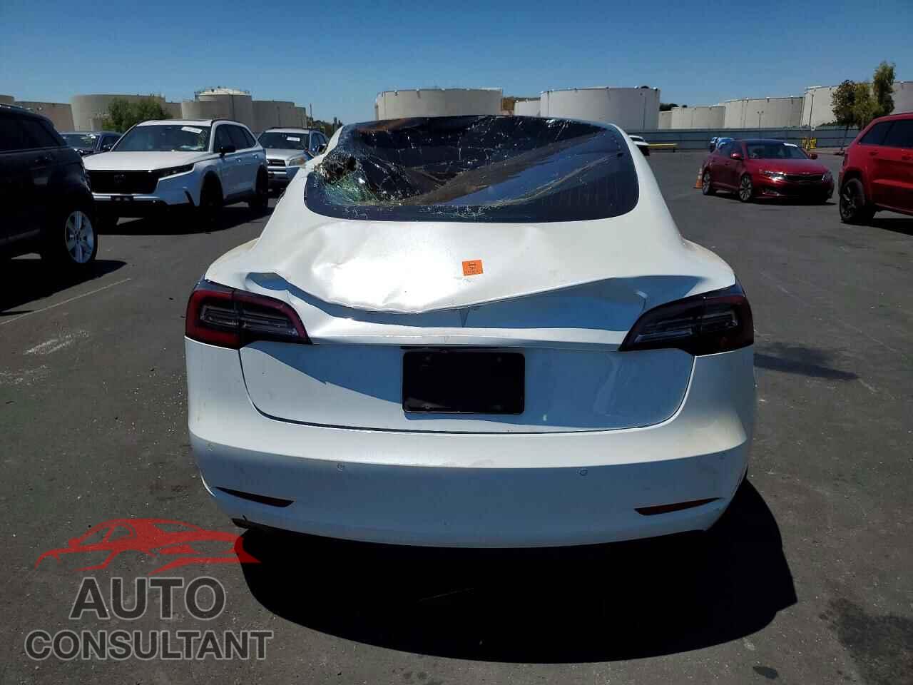 TESLA MODEL 3 2019 - 5YJ3E1EA6KF482399