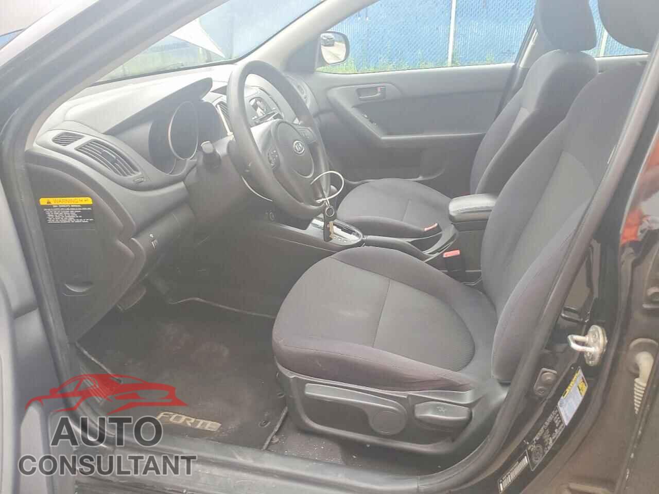 KIA FORTE 2010 - KNAFT4A21A5229958