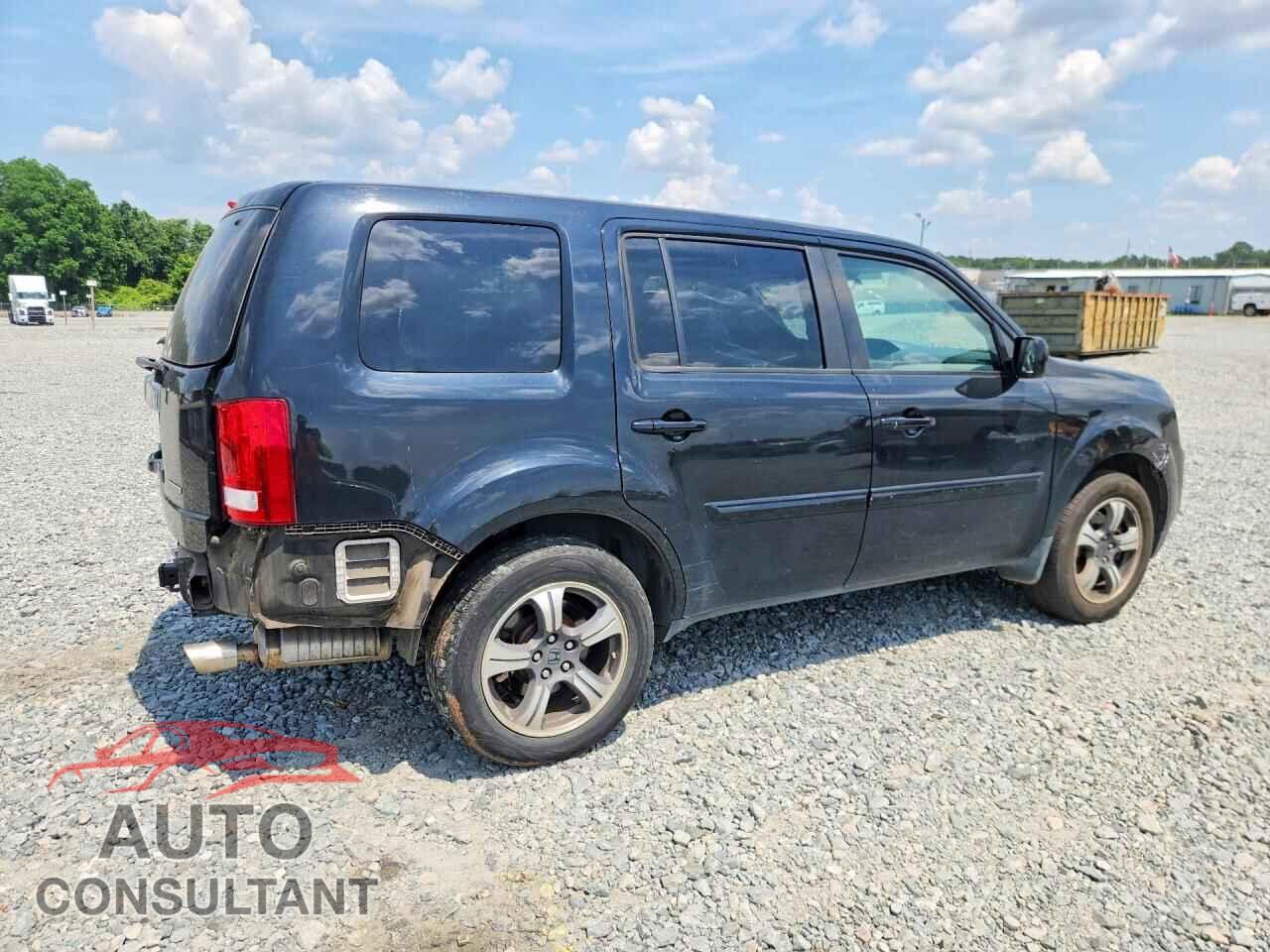 HONDA PILOT 2015 - 5FNYF3H35FB031580