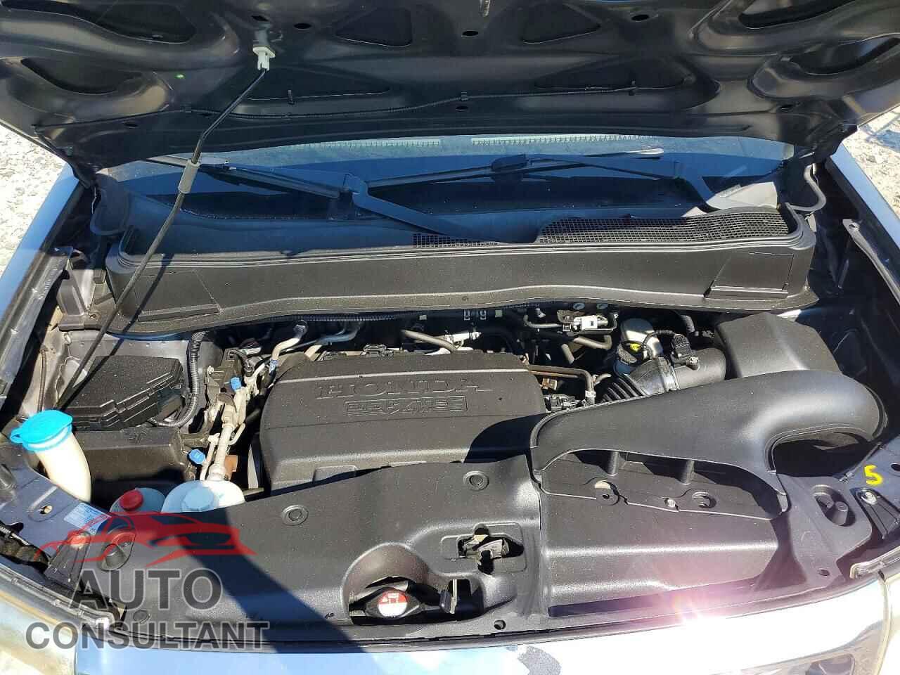 HONDA PILOT 2013 - 5FNYF4H23DB014352