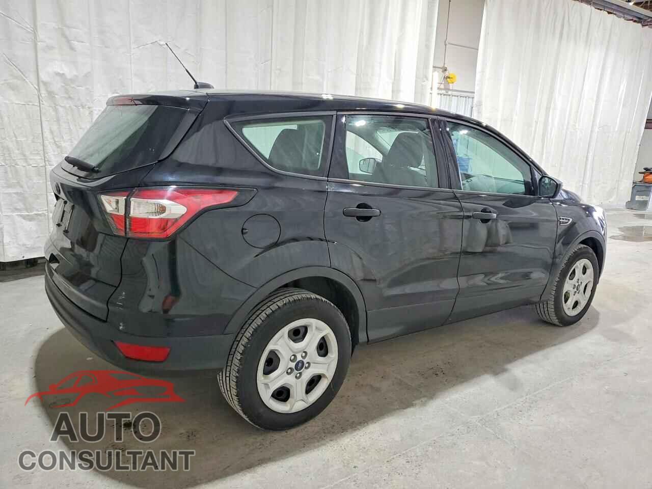 FORD ESCAPE 2017 - 1FMCU0F73HUB76014