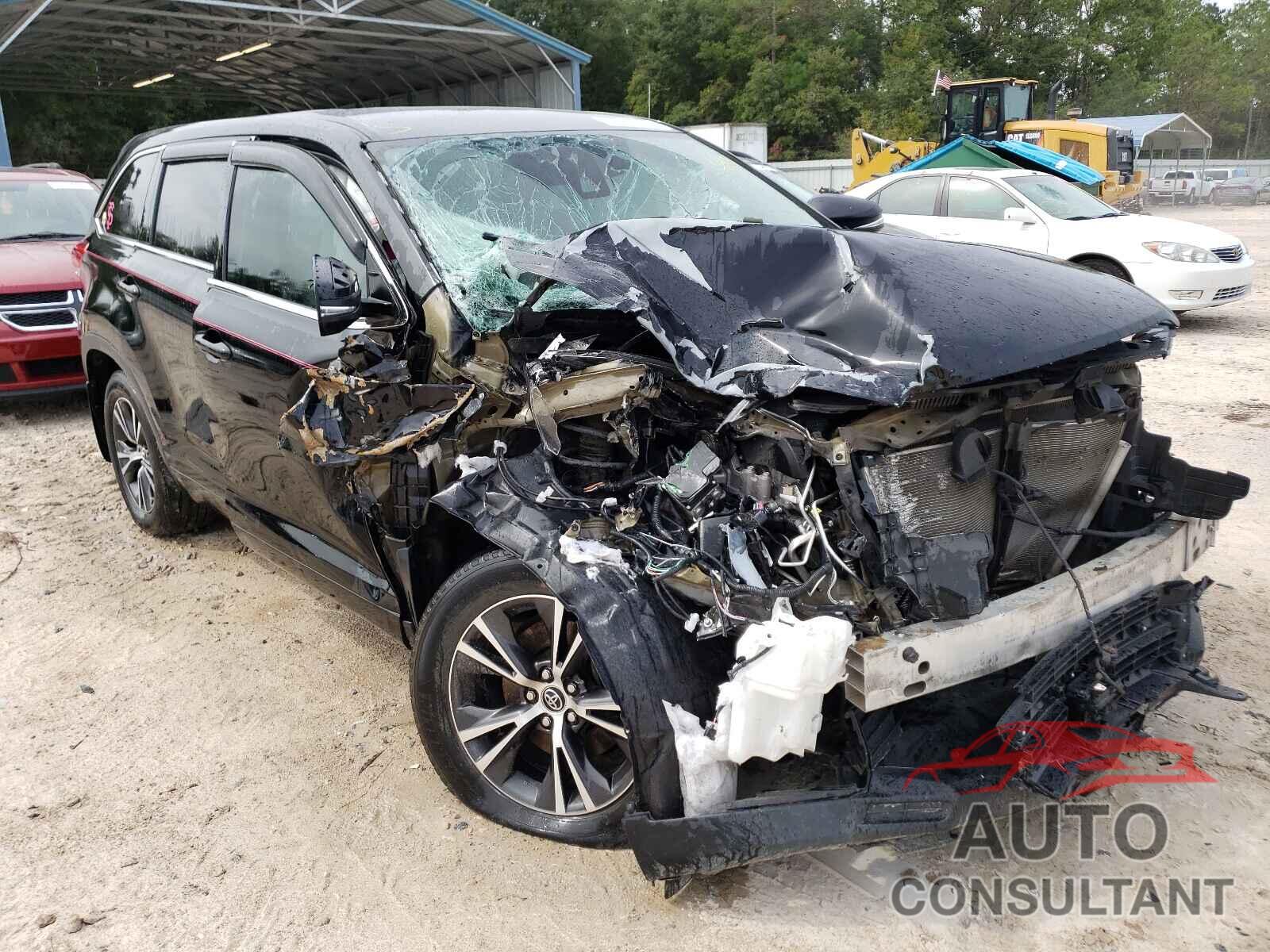 TOYOTA HIGHLANDER 2018 - 5TDZZRFH0JS252523
