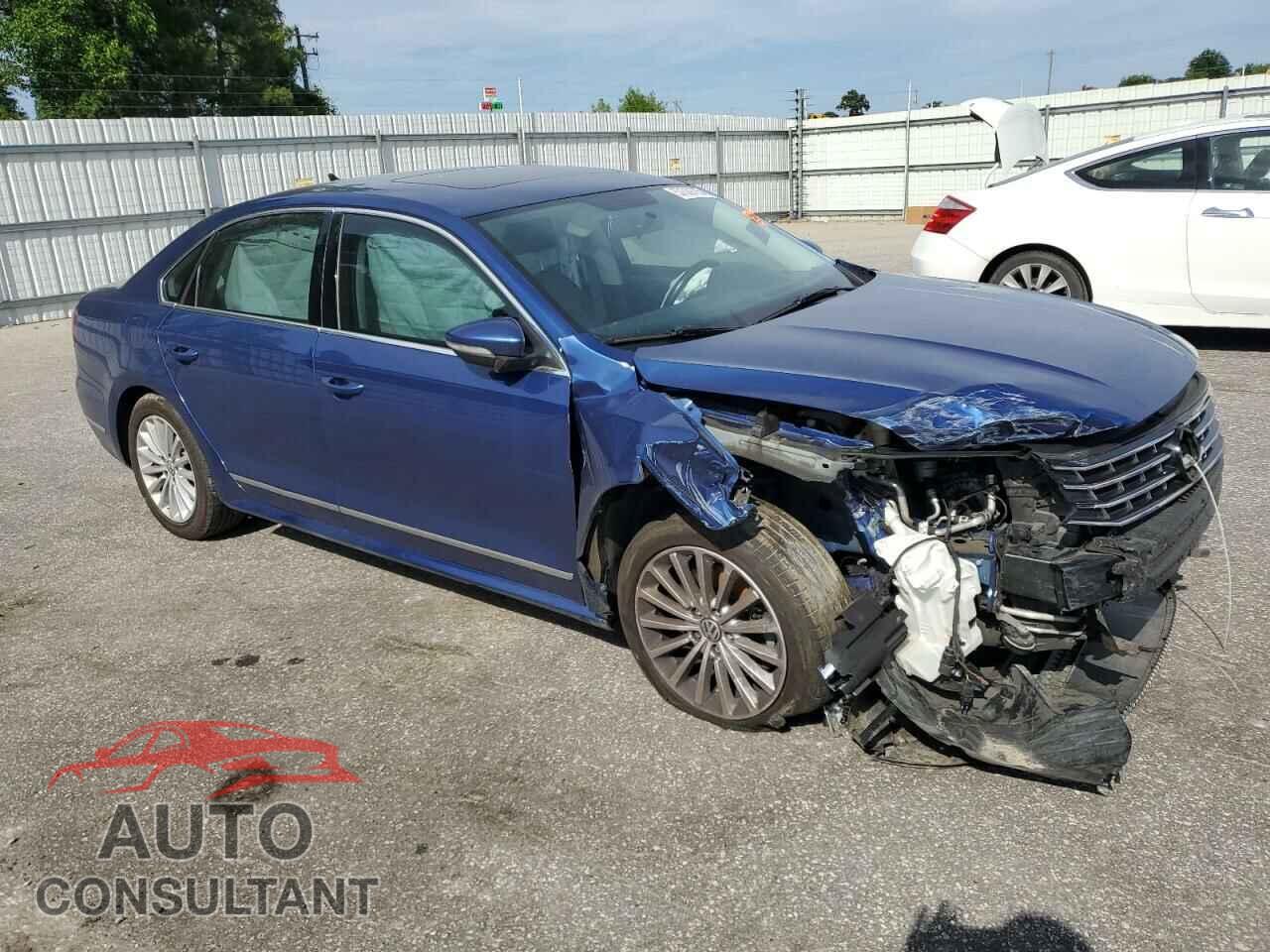 VOLKSWAGEN PASSAT 2017 - 1VWBT7A38HC074579