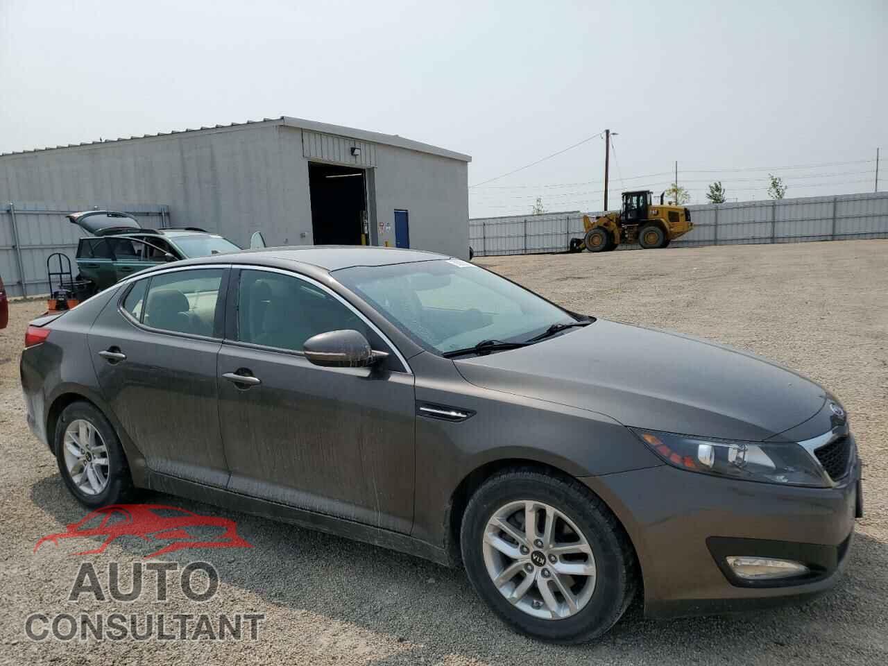 KIA OPTIMA 2011 - KNAGM4A75B5064477