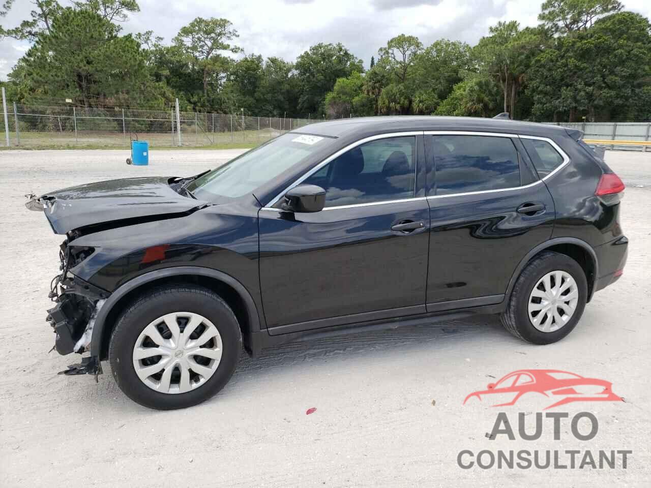 NISSAN ROGUE 2017 - KNMAT2MV3HP589786