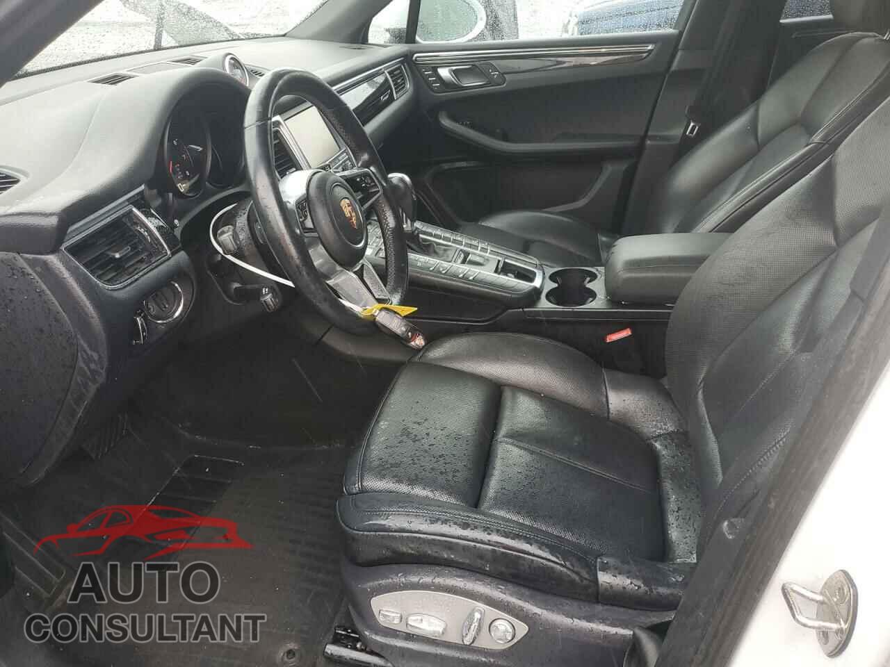 PORSCHE MACAN 2015 - WP1AB2A58FLB60833