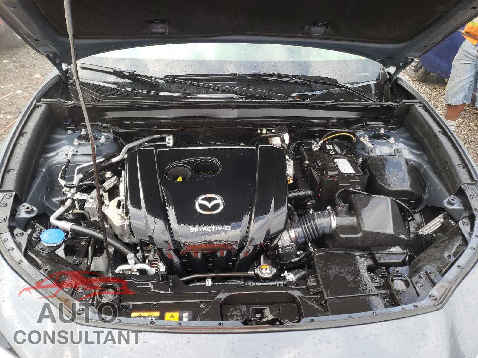 MAZDA CX30 2020 - 3MVDMBEM2LM136451