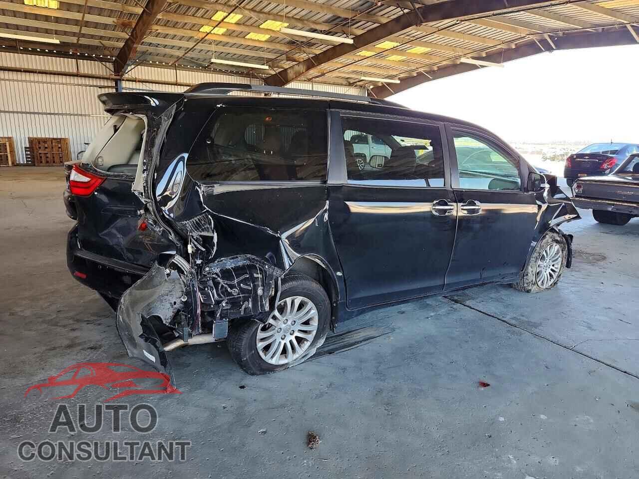TOYOTA SIENNA 2016 - 5TDYK3DC2GS747237