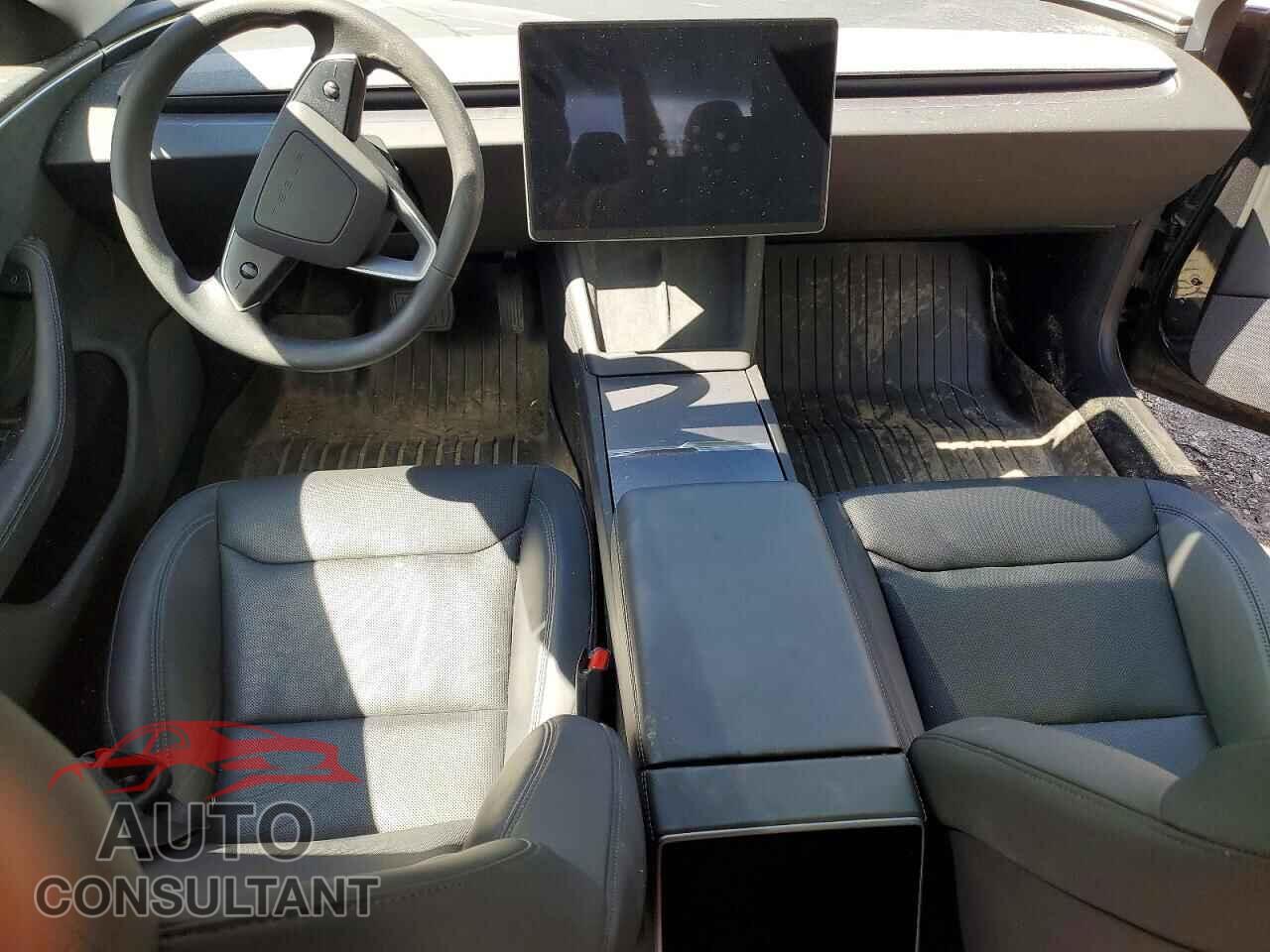 TESLA MODEL 3 2024 - 5YJ3E1EB1RF742906