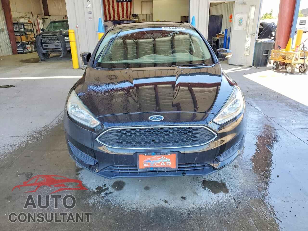 FORD FOCUS 2015 - 1FADP3F21FL210594