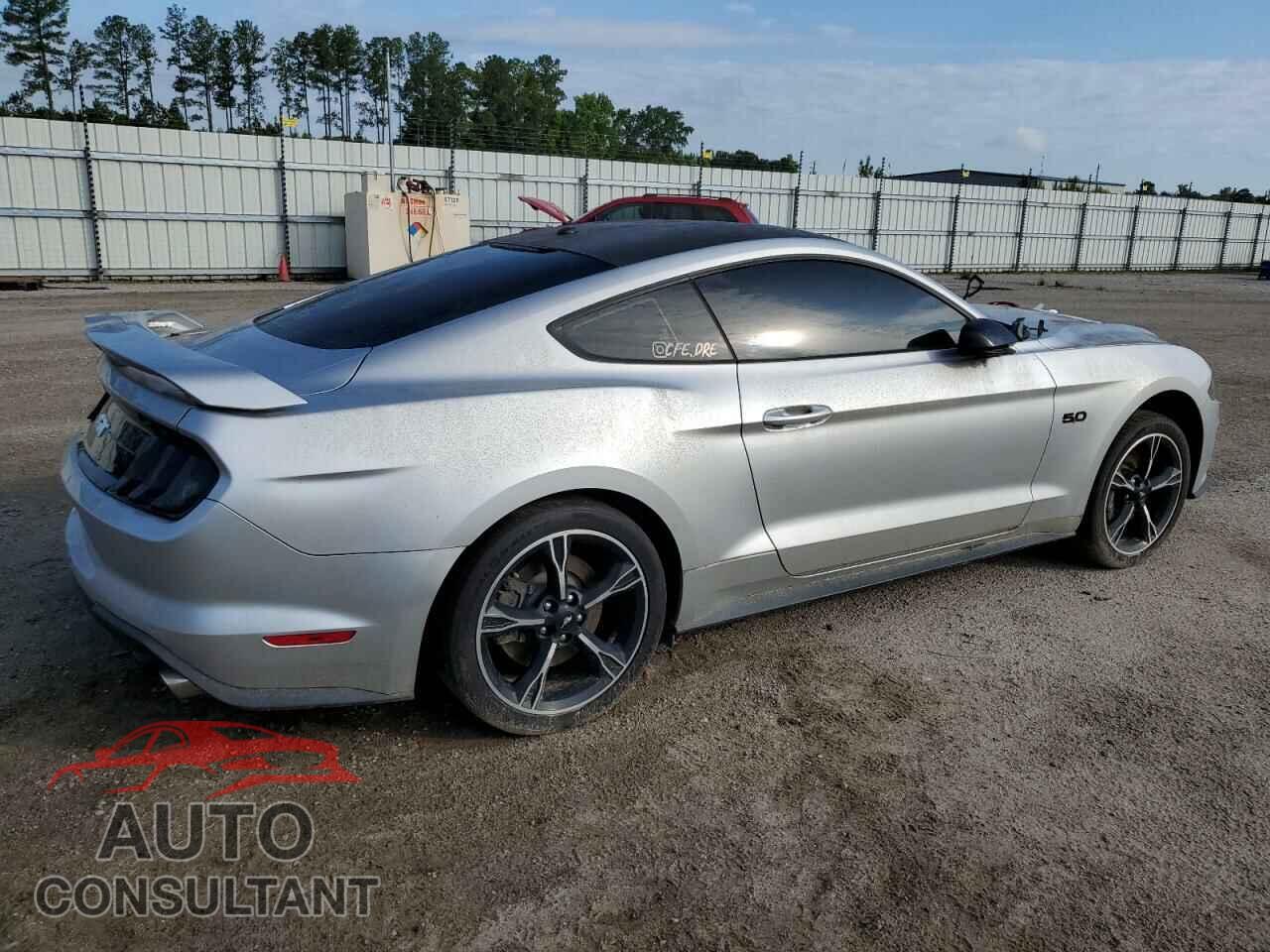 FORD MUSTANG 2019 - 1FA6P8CF9K5125577