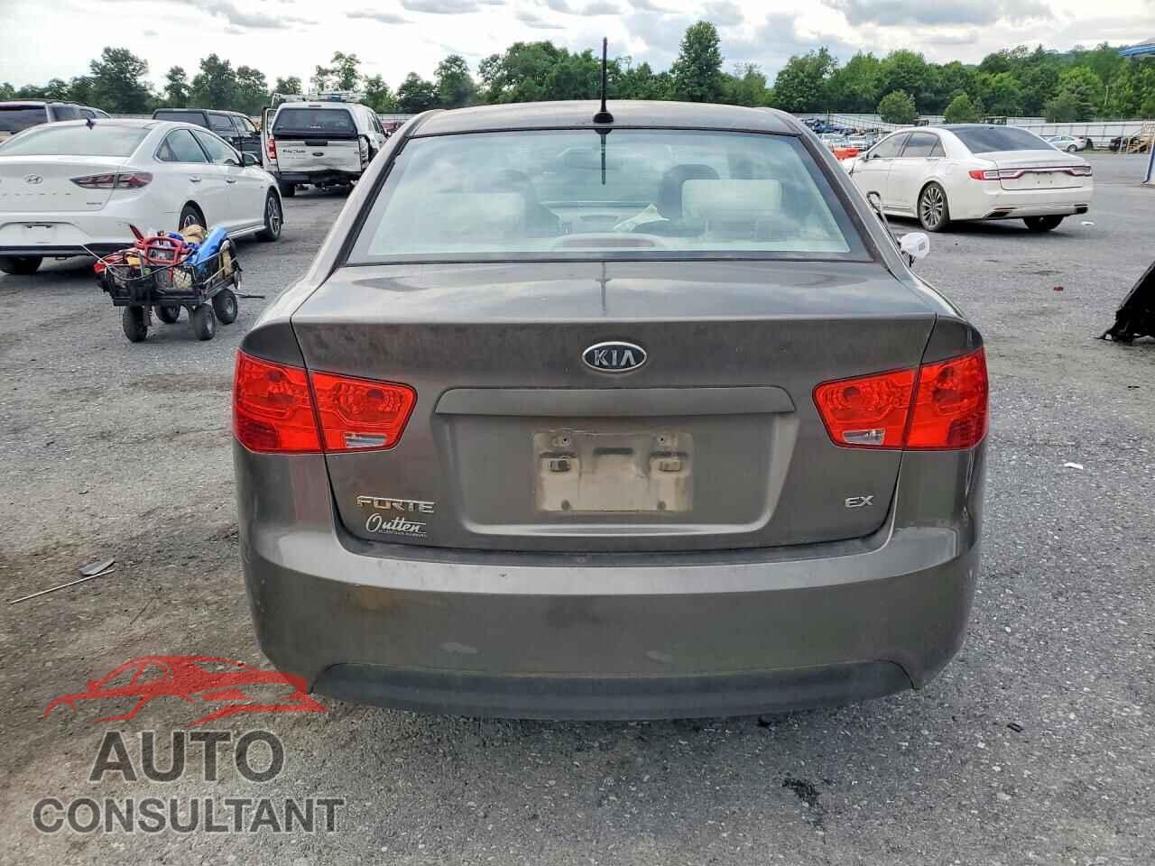 KIA FORTE 2012 - KNAFU4A21C5533145