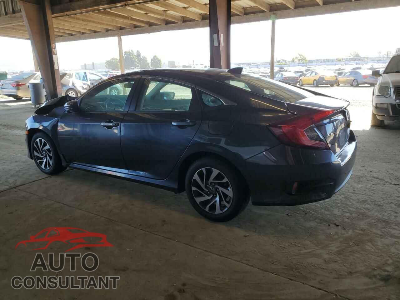 HONDA CIVIC 2018 - 19XFC2F82JE202793