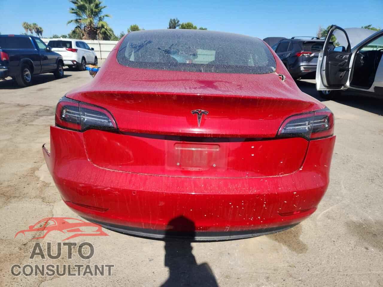 TESLA MODEL 3 2018 - 5YJ3E1EA7JF153970