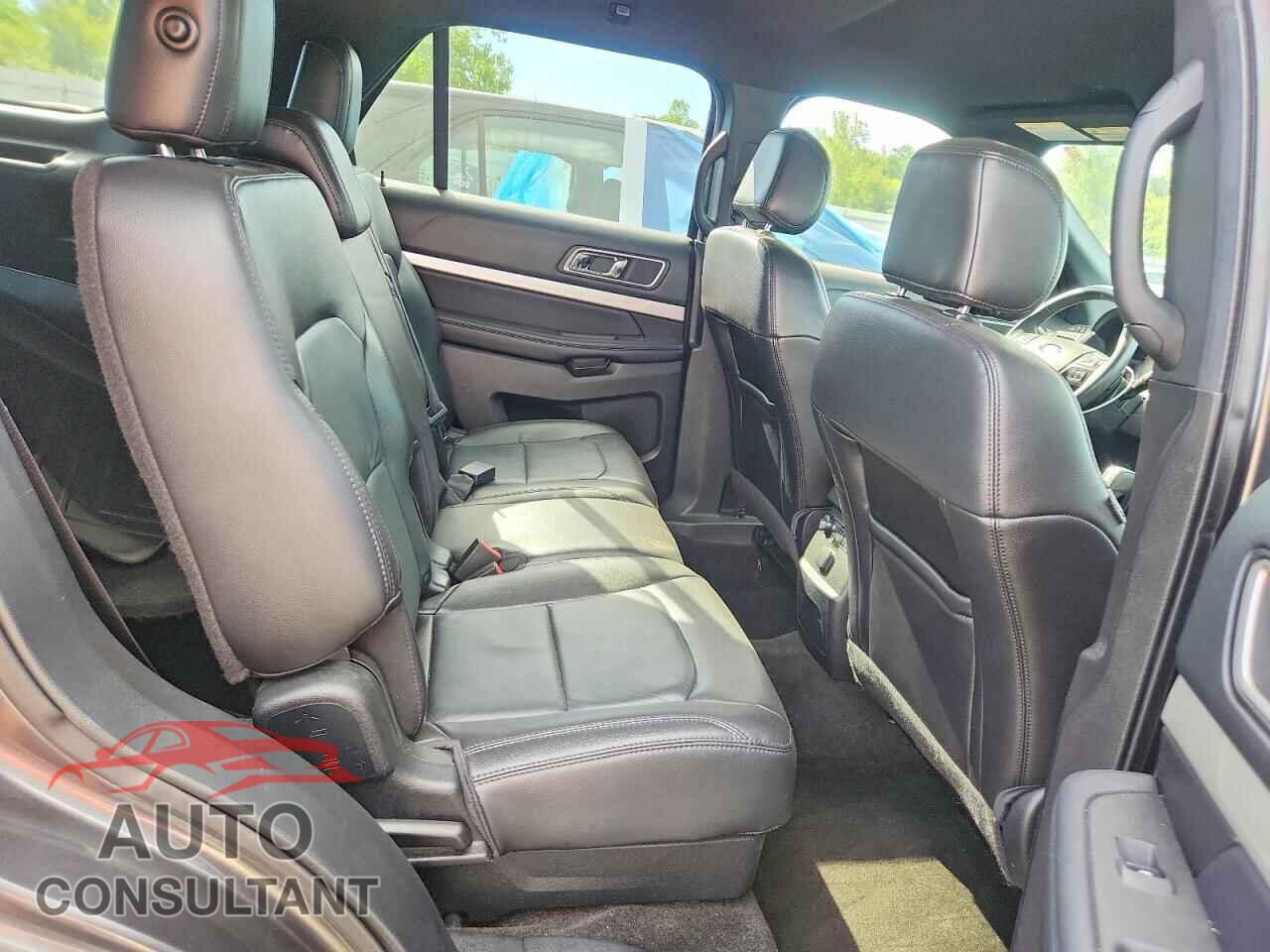 FORD EXPLORER 2017 - 1FM5K8D8XHGD94846