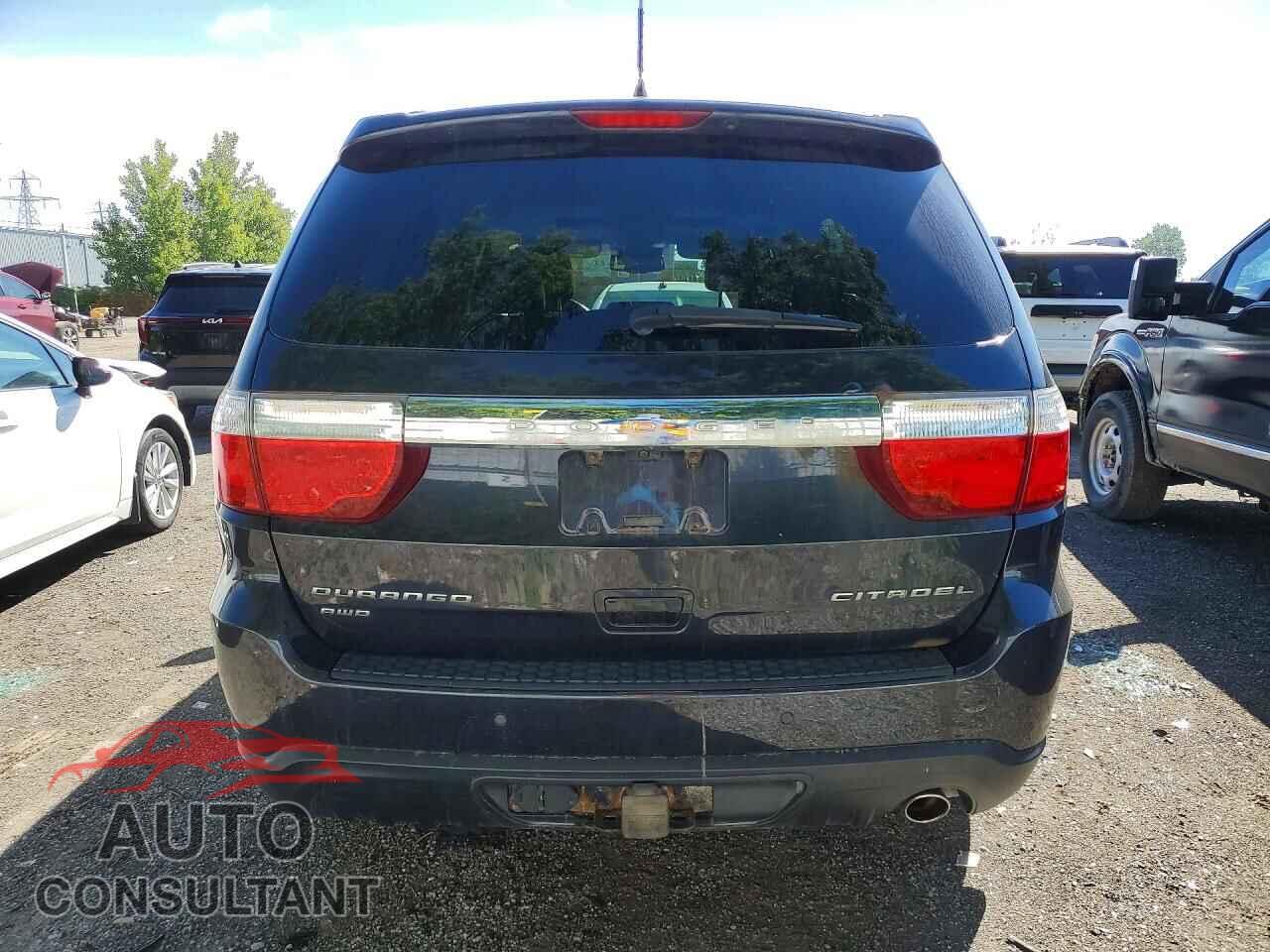 DODGE DURANGO 2013 - 1C4RDJEG7DC617844