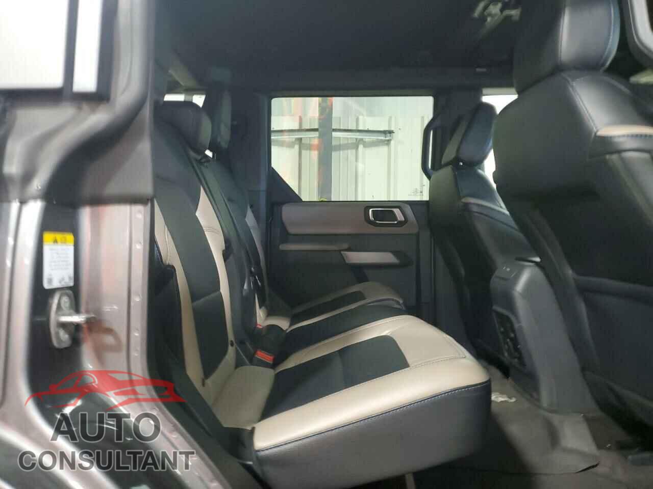 FORD BRONCO 2022 - 1FMEE5DP0NLA90571